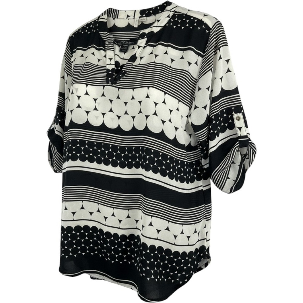 Cato Geometric Blouse Womens 18/20W Black White Good Roll‎ Tab Sleeve Split Neck